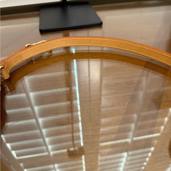 ❤️Black Friday Sale❤️ Louis Vuitton Leather Bag Strap 39.5” - Picture 11 of 11